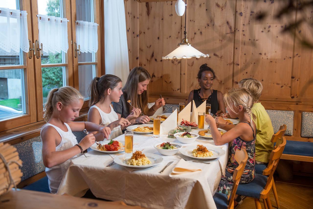 Gasthof Rossle Hotel Nenzing Eksteriør billede